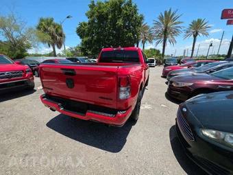 2024 Ram 1500 Big Horn Extended Cab Medium Bed - miniatura 3