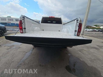2024 Ram 1500 Classic SLT Extended Cab Medium Bed - miniatura 11