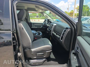 2024 Ram 1500 Classic SLT Extended Cab Medium Bed - miniatura 15
