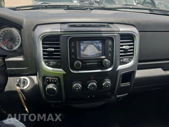 2024 Ram 1500 Classic SLT Extended Cab Medium Bed - miniatura 7