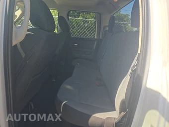 2024 Ram 1500 Classic SLT Extended Cab Medium Bed - miniatura 13