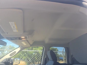 2024 Ram 1500 Classic SLT Extended Cab Medium Bed - miniatura 17