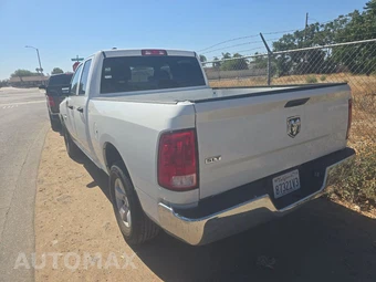 2024 Ram 1500 Classic SLT Extended Cab Medium Bed - miniatura 6