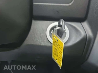 2024 Ram 1500 Classic SLT Extended Cab Medium Bed - miniatura 8