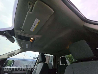 2024 Ram 1500 Classic SLT Extended Cab Medium Bed - miniatura 11