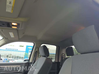 2024 Ram 1500 Classic SLT Extended Cab Medium Bed - miniatura 8