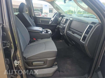2024 Ram 1500 Classic SLT Extended Cab Medium Bed - miniatura 18