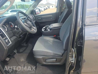 2024 Ram 1500 Classic SLT Extended Cab Medium Bed - miniatura 6