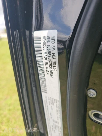 2024 Ram 1500 Classic SLT Extended Cab Medium Bed - miniatura 15
