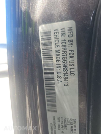 2024 Ram 1500 Classic SLT Extended Cab Medium Bed - miniatura 14