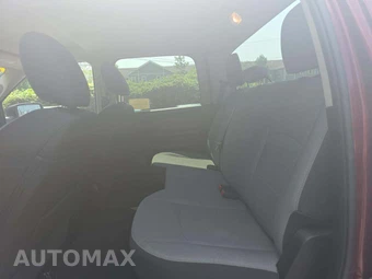 2024 Ram 1500 Classic Tradesman Crew Cab Medium Bed - miniatura 13