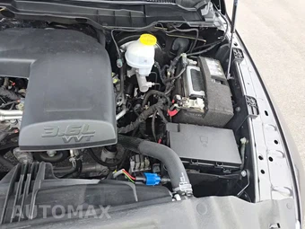 2024 Ram 1500 Classic Tradesman Crew Cab Short Bed - miniatura 23