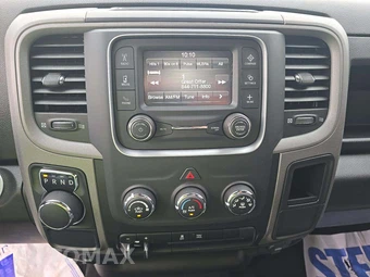 2024 Ram 1500 Classic Tradesman Crew Cab Short Bed - miniatura 7