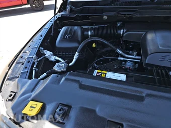2024 Ram 1500 Classic Warlock Crew Cab Short Bed - miniatura 25