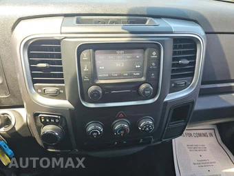 2024 Ram 1500 Classic Warlock Crew Cab Short Bed - miniatura 10