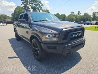 2024 Ram 1500 Classic Warlock Crew Cab Short Bed - miniatura 4