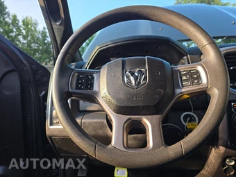 2024 Ram 1500 Classic Warlock Crew Cab Short Bed - miniatura 10
