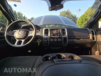 2024 Ram 1500 Classic Warlock Crew Cab Short Bed - miniatura 11