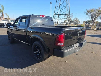 2024 Ram 1500 Classic Warlock Crew Cab Short Bed - miniatura 2