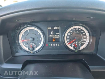 2024 Ram 1500 Classic Warlock Crew Cab Short Bed - miniatura 9