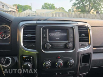 2024 Ram 1500 Classic Warlock Crew Cab Short Bed - miniatura 10