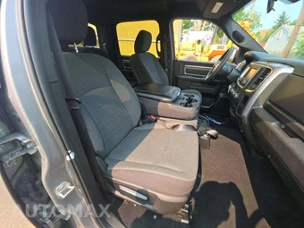 2024 Ram 1500 Classic Warlock Crew Cab Short Bed - miniatura 18