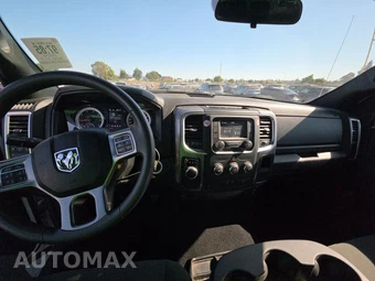 2024 Ram 1500 Classic Warlock Crew Cab Short Bed - miniatura 11
