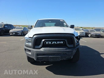 2024 Ram 1500 Classic Warlock Crew Cab Short Bed - miniatura 2