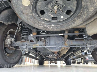 2024 Ram 1500 Classic Warlock Crew Cab Short Bed - miniatura 15