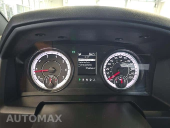 2024 Ram 1500 Classic Warlock Crew Cab Short Bed - miniatura 9