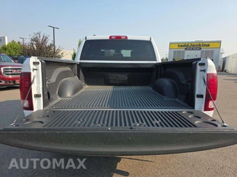 2024 Ram 1500 Classic Warlock Crew Cab Short Bed - miniatura 11