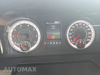 2024 Ram 1500 Classic Warlock Crew Cab Short Bed - miniatura 12