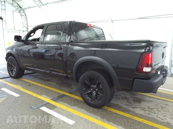2024 Ram 1500 Classic Warlock Crew Cab Short Bed - miniatura 6