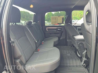 2024 Ram 1500 Classic Warlock Crew Cab Short Bed - miniatura 16