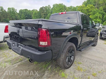 2024 Ram 1500 Classic Warlock Crew Cab Short Bed - miniatura 3