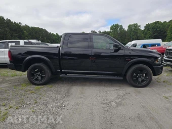 2024 Ram 1500 Classic Warlock Crew Cab Short Bed - miniatura 4