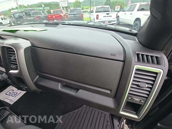 2024 Ram 1500 Classic Warlock Crew Cab Short Bed - miniatura 16