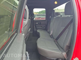 2024 Ram 1500 Classic Warlock Extended Cab Medium Bed - miniatura 10