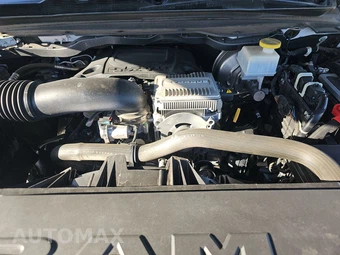 2024 Ram 1500 Laramie Crew Cab Short Bed - miniatura 15