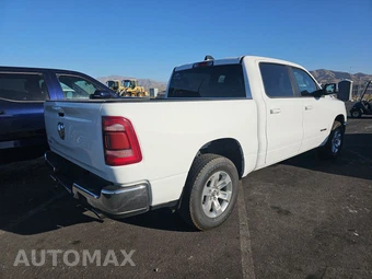 2024 Ram 1500 Laramie Crew Cab Short Bed - miniatura 4