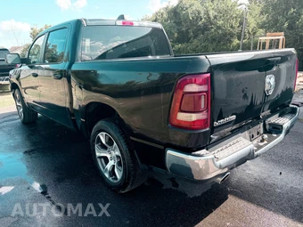 2024 Ram 1500 Laramie Crew Cab Short Bed - miniatura 3