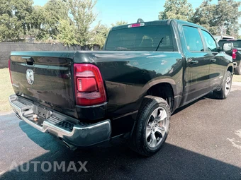 2024 Ram 1500 Laramie Crew Cab Short Bed - miniatura 4