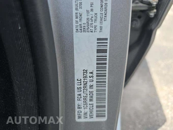 2024 Ram 1500 Laramie Crew Cab Short Bed - miniatura 5