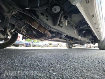 2024 Ram 1500 Laramie Crew Cab Short Bed - miniatura 7