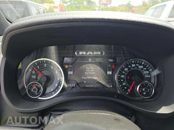 2024 Ram 1500 Laramie Crew Cab Short Bed - miniatura 9
