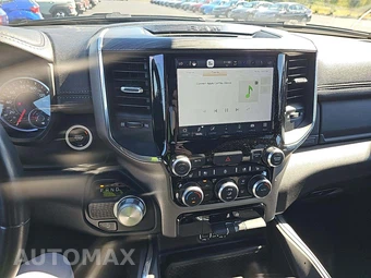 2024 Ram 1500 Laramie Crew Cab Short Bed - miniatura 10