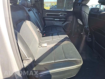 2024 Ram 1500 Laramie Crew Cab Short Bed - miniatura 16