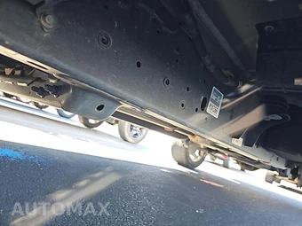 2024 Ram 1500 Laramie Crew Cab Short Bed - miniatura 7