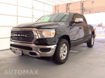 2024 Ram 1500 Laramie Crew Cab Short Bed - samochód z USA z aukcji Manheim, oferta Kup Teraz w AUTOMAX