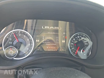 2024 Ram 1500 Laramie Crew Cab Short Bed - miniatura 12